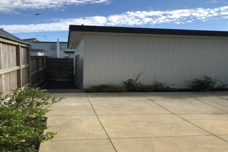 Photo of property in 104 Flat Bush School Road, Flat Bush, Auckland, 2019