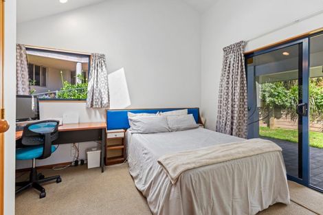 Photo of property in 28 Owen Place, Omokoroa, 3114