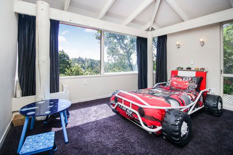 Photo of property in 40 Tanekaha Road, Titirangi, Auckland, 0604