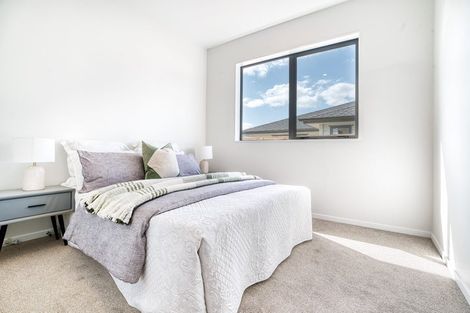 Photo of property in 24 Babina Avenue, Kumeu, 0810