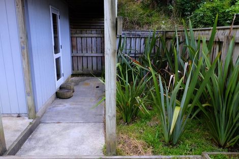 Photo of property in 26a Redwood Avenue, Tawa, Wellington, 5028