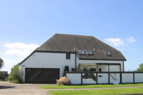 Photo of property in 445a Oceanbeach Road, Mount Maunganui, 3116