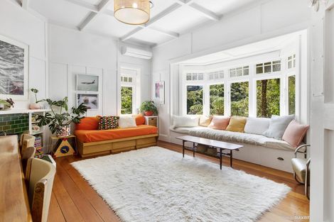 Photo of property in 2 Borlase Street, Brooklyn, Wellington, 6021