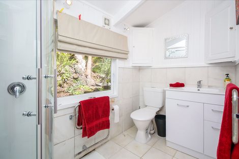 Photo of property in 40 Tanekaha Road, Titirangi, Auckland, 0604