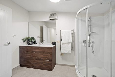 Photo of property in 48 Erskine Street, Lake Hayes, Queenstown, 9304
