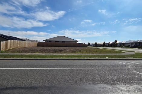 Photo of property in 74 Sholto Duncan Crescent, Halswell, Christchurch, 8025