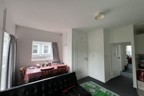 Photo of property in 3 Montgomery Street, Levin, 5510