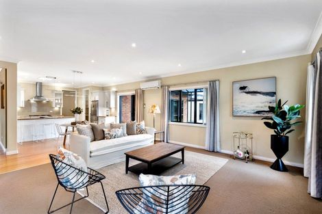 Photo of property in 107 Arataki Road, Havelock North, 4130