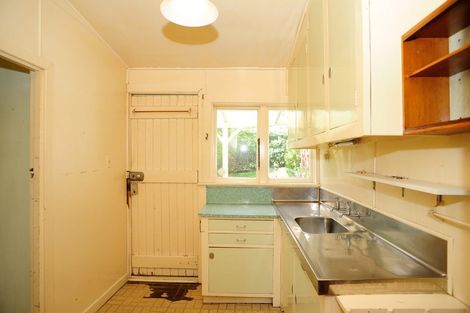 Photo of property in 4 Marine Drive, Diamond Harbour, 8972