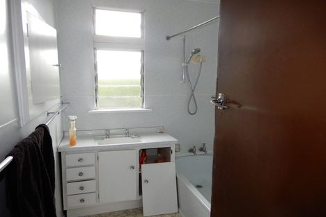 Photo of property in 1 Gladstone Drive, Oamaru North, Oamaru, 9400