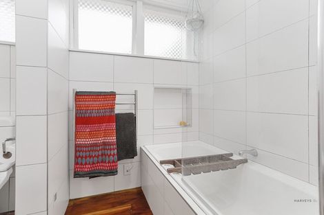 Photo of property in 264 Glengarry Road, Glen Eden, Auckland, 0602