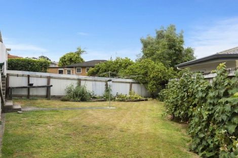 Photo of property in 1 Highfield Crescent, Brookfield, Tauranga, 3110