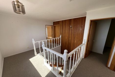 Photo of property in 15 Karaka Street, Eastbourne, Lower Hutt, 5013