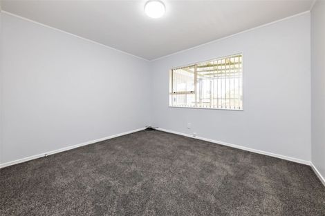 Photo of property in 2/20 Darnell Crescent, Clover Park, Auckland, 2019