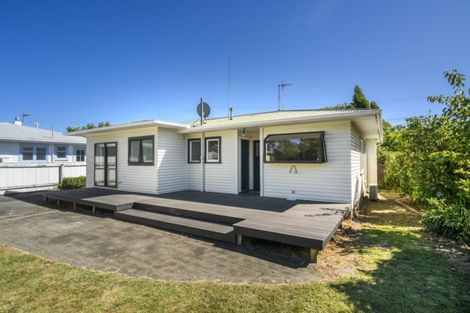 Photo of property in 20 Buick Crescent, Awapuni, Palmerston North, 4412