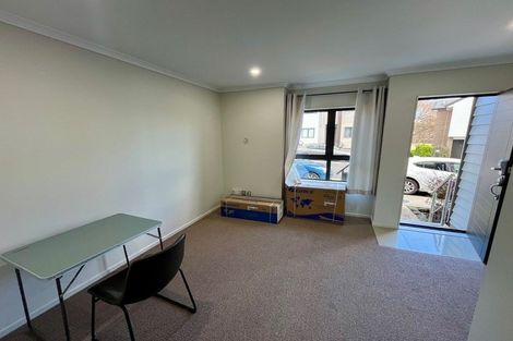 Photo of property in 5/5 Wallson Crescent, Wiri, Auckland, 2104