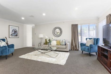 Photo of property in 4f Shaw Road, Oratia, Auckland, 0604