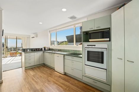 Photo of property in 40 Cannon Hill Crescent, Mount Pleasant, Christchurch, 8081