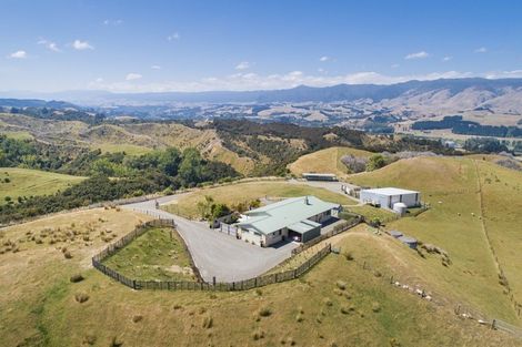 Photo of property in 216 Zigzag Road, Pohangina, Feilding, 4775