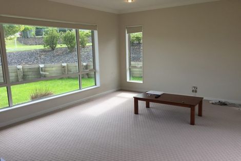 Photo of property in 10 Travis View Drive, Fairview Heights, Auckland, 0632