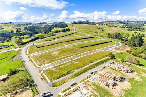Photo of property in 48 Matahae Drive, Flat Bush, Auckland, 2019