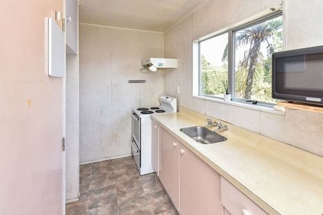 Photo of property in 1/42 Orams Road, Hillpark, Auckland, 2102