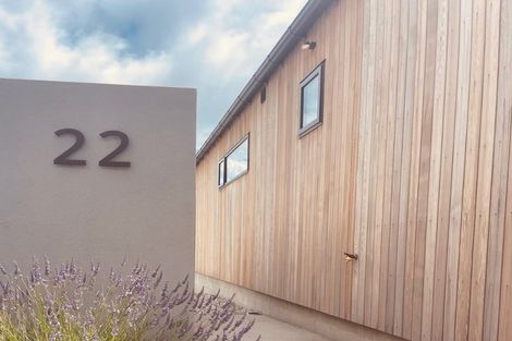 Photo of property in 22 Stackbrae Avenue, Wanaka, 9305