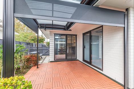 Photo of property in 23 Quinn Road, Levin, 5510