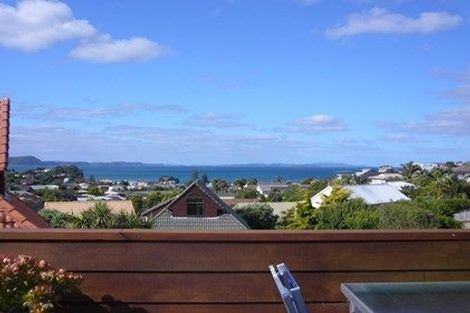 Photo of property in 6/96 William Bayes Place, Red Beach, 0932