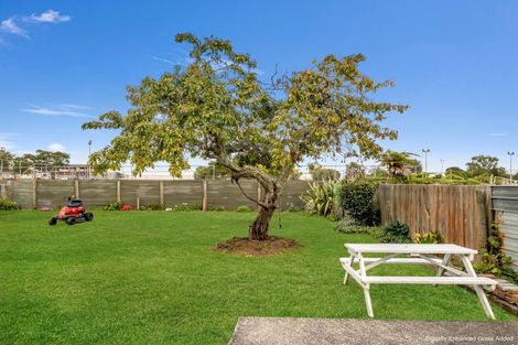 Photo of property in 21 Elliott Crescent, Owhata, Rotorua, 3010