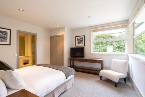 Photo of property in 55c Kent Street, Queenstown, 9300