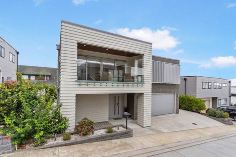 Photo of property in 4 Awakirihi Close, Shamrock Park, Auckland, 2016