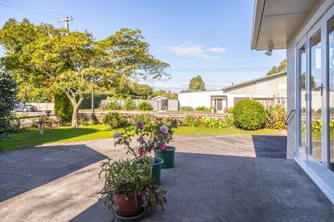 Photo of property in 16 Taylor Street, Carterton, 5713