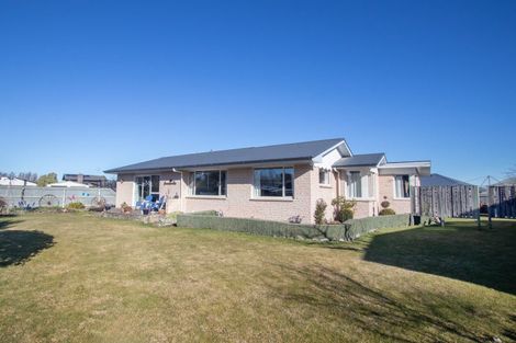 Photo of property in 39 Buckleys Terrace, Tinwald, Ashburton, 7700
