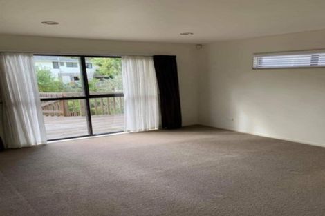 Photo of property in 2a Bronwyn Place, Torbay, Auckland, 0630