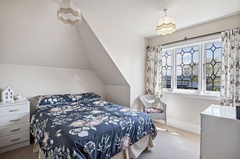 Photo of property in 2/12 Law Street, Torbay, Auckland, 0630