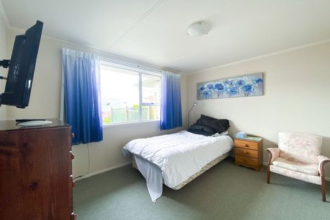 Photo of property in 4 Rosalind Street, Stratford, 4332