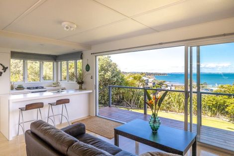 Photo of property in 7 Tetley Road, Surfdale, Waiheke Island, 1081
