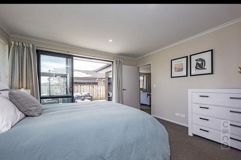 Photo of property in 12 Turpin Road, Riverhead, 0820