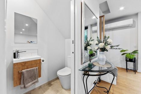 Photo of property in 3/27 Springfield Road, St Albans, Christchurch, 8014