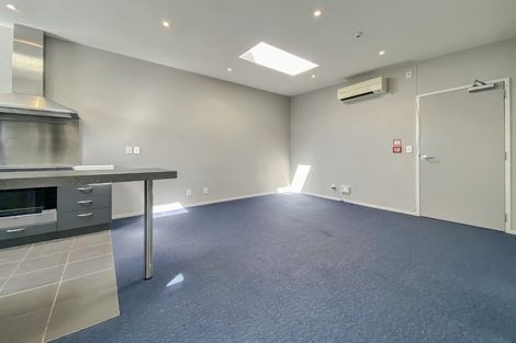 Photo of property in 5/35 Home Street, Mount Victoria, Wellington, 6011