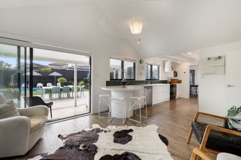 Photo of property in 37 Pah Street, Matua, Tauranga, 3110