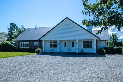 Photo of property in 61 Hekeao Road, Surrey Hills, Ashburton, 7778