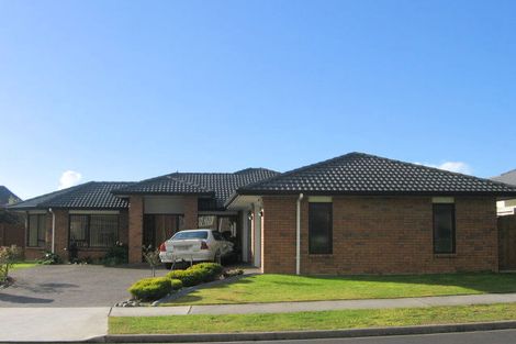 Photo of property in 6 Corrofin Drive, East Tamaki, Auckland, 2013