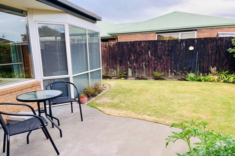 Photo of property in 2/90a Leaver Terrace, North New Brighton, Christchurch, 8083