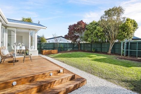 Photo of property in 9 Eglinton Street, Avondale, Christchurch, 8061