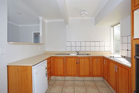Photo of property in 16 Station Road, Pukekohe, 2120