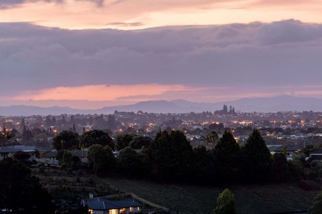 Photo of property in 17 Greenvale Place, Welcome Bay, Tauranga, 3112