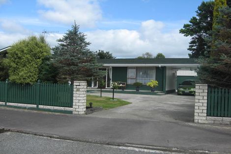 Photo of property in 10 Victoria Street, Pahiatua, 4910