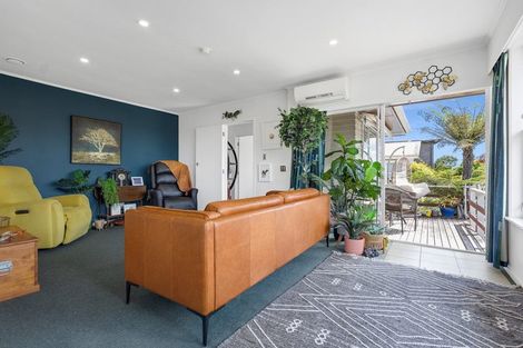 Photo of property in 7 Jillian Drive, Ranui, Auckland, 0612